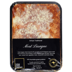Photo of Aston Lucas Lasagne Traditional Meat 1.2Kg
