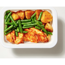 Photo of Macros Meal Portugese Chicken & Paprika Potatoes