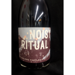 Photo of Noisy Ritual Geelong Pinot Noir 2020