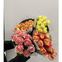 Photo of Flowers - Roses Premium 40cm