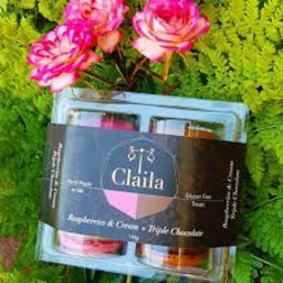 Photo of Claila Macarons Raspberry Cream & Chocolate 144g