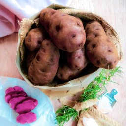 Photo of Potatoes Crimson Pearl Loose Kg