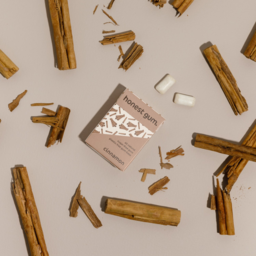 Photo of HONEST GUM Plastic Free Gum Cinnamon 17g
