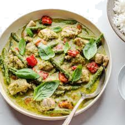 Photo of Cooked Thai Green Chicken Curry